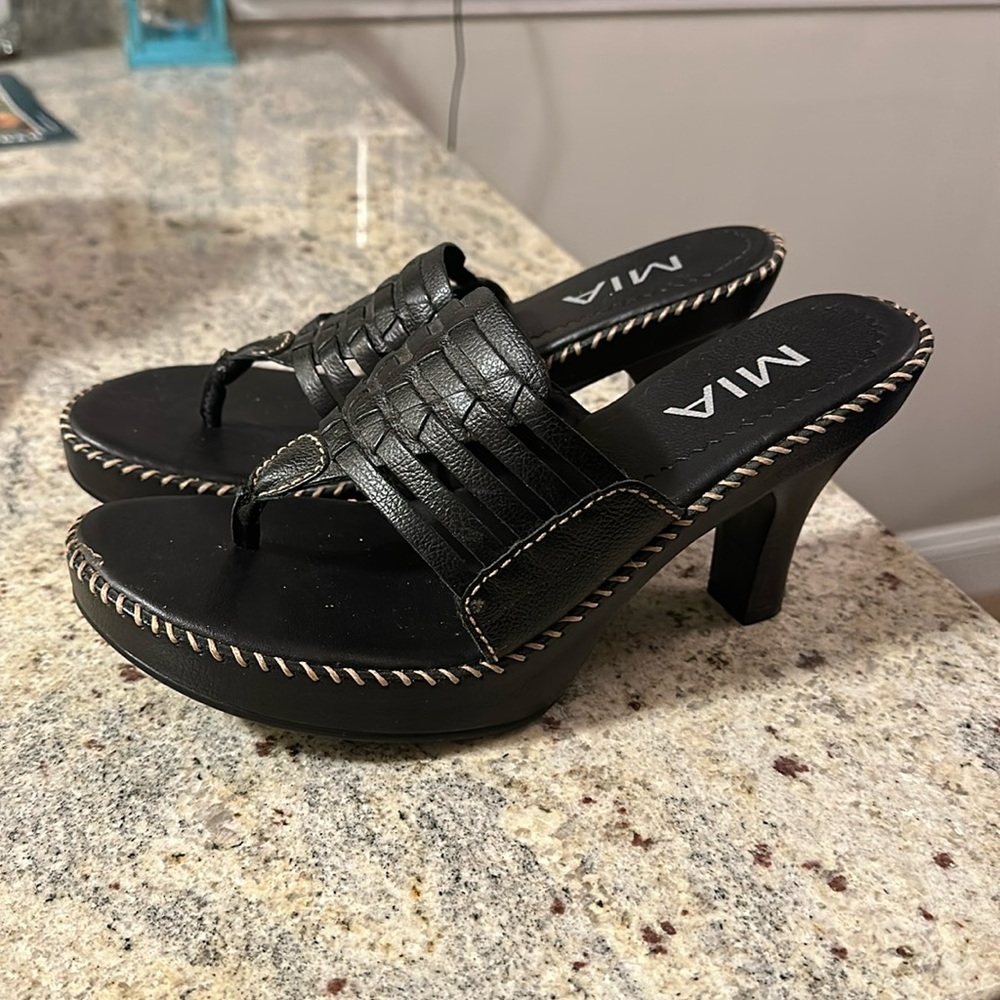 Mia heels